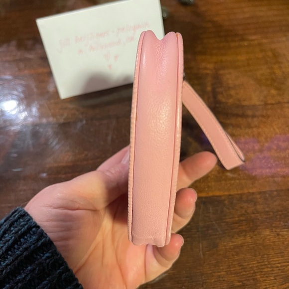 Gucci Heart-Shaped Coin Pouch / Wristlet / Micro Bag - Picture 11 of 15